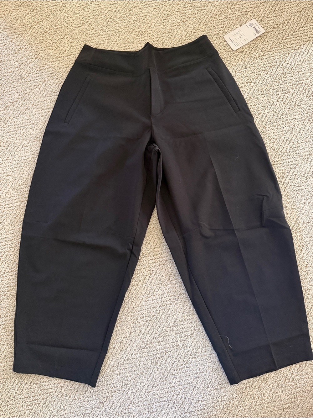 Athleta Endless High Rise Barrel Pant in Black Size US 14 / P NWT